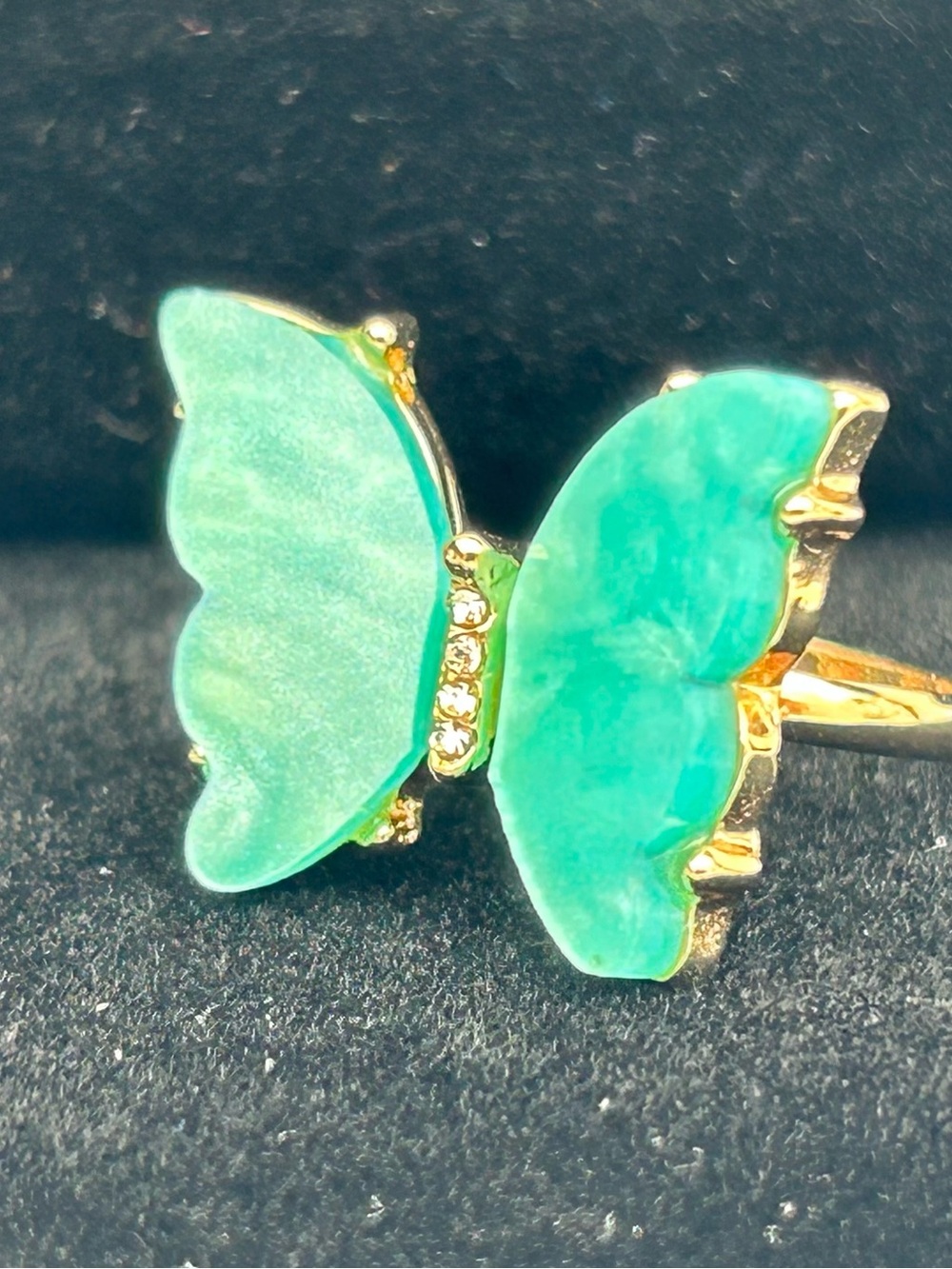Elegant Gold tone Butterfly Ring with Aqua Wings Size 7.5